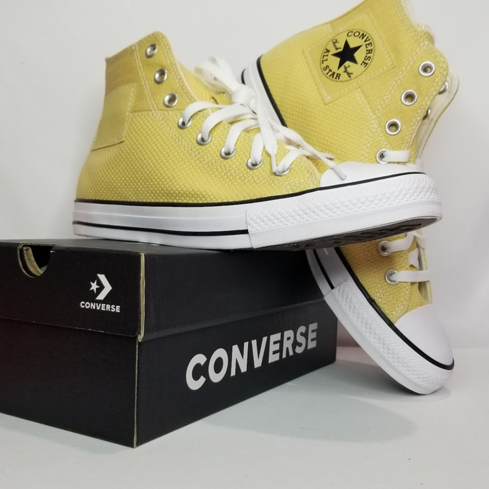 Converse Unisex CTAS  Hi Top Sneaker Men's  Size 10.5  A07500F Sunflower NWB